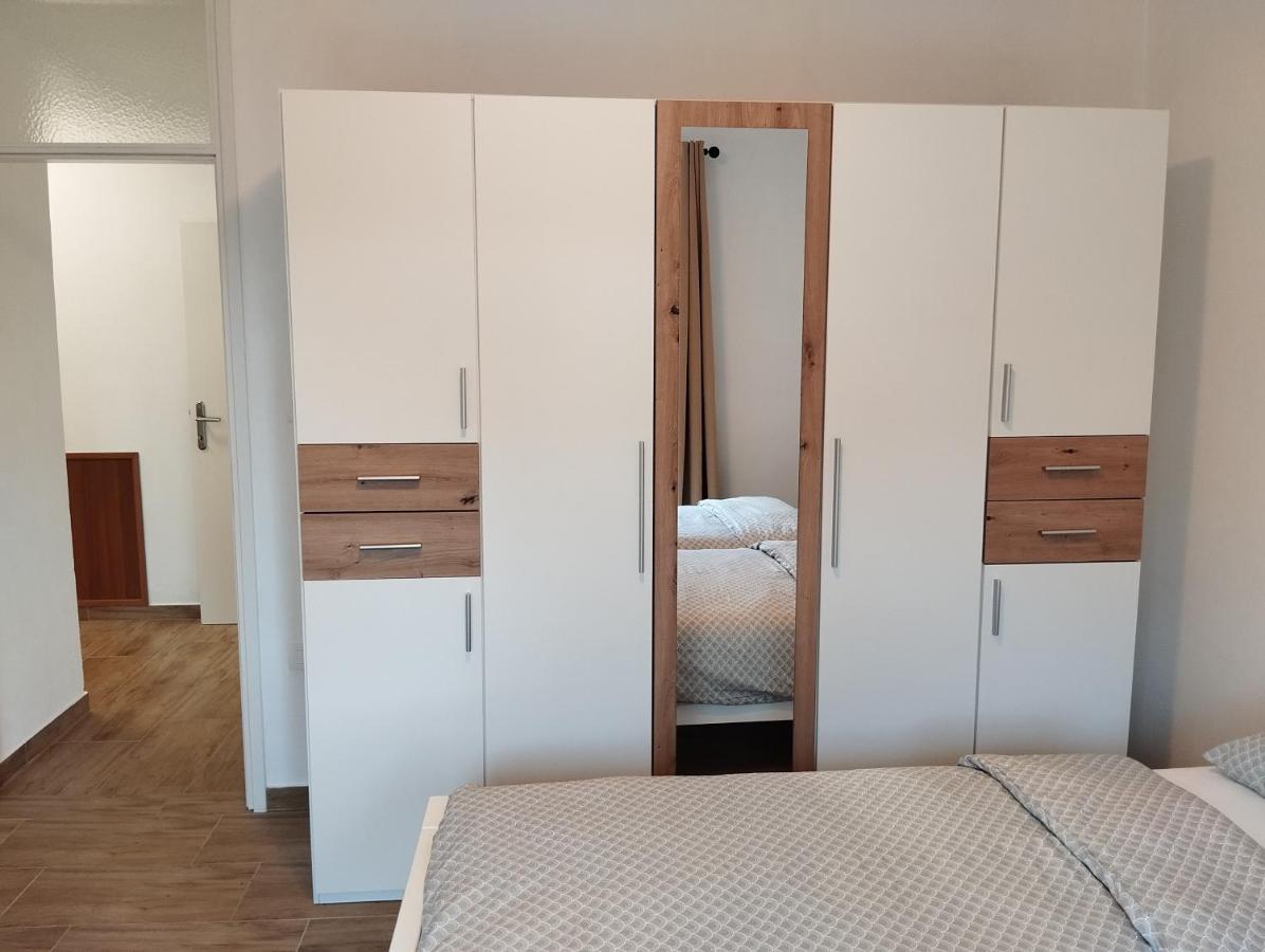 Daal Apartamento Roč Exterior foto
